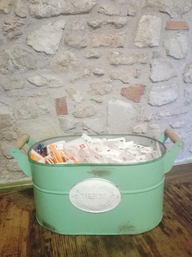 B&B Corte Giare SantʼAmbrogio di Valpolicella Εξωτερικό φωτογραφία